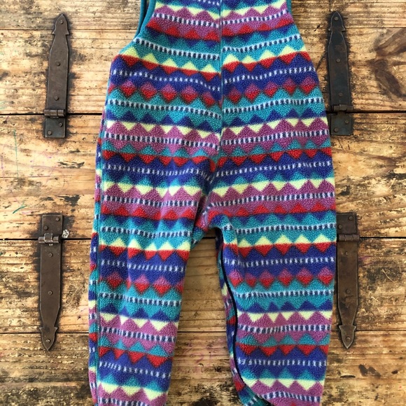 Sold! Patagonia kids fleece leg zip romper 3t - Picture 4 of 4